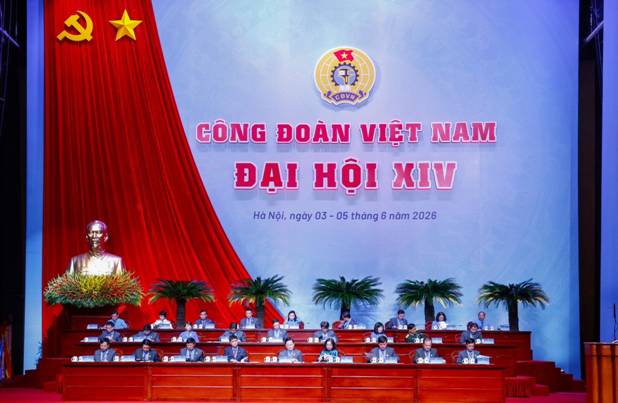 Ch&uacute; th&iacute;ch ảnh